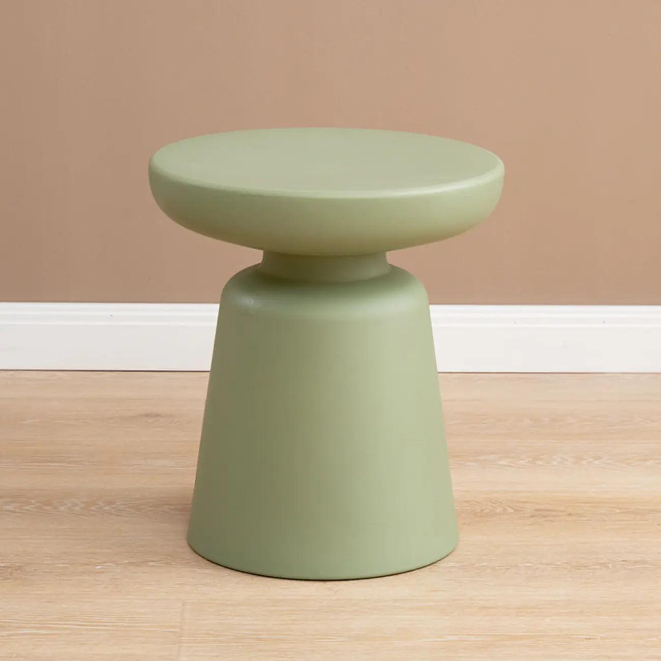Table d'appoint ronde minimaliste en plastique pour salon
