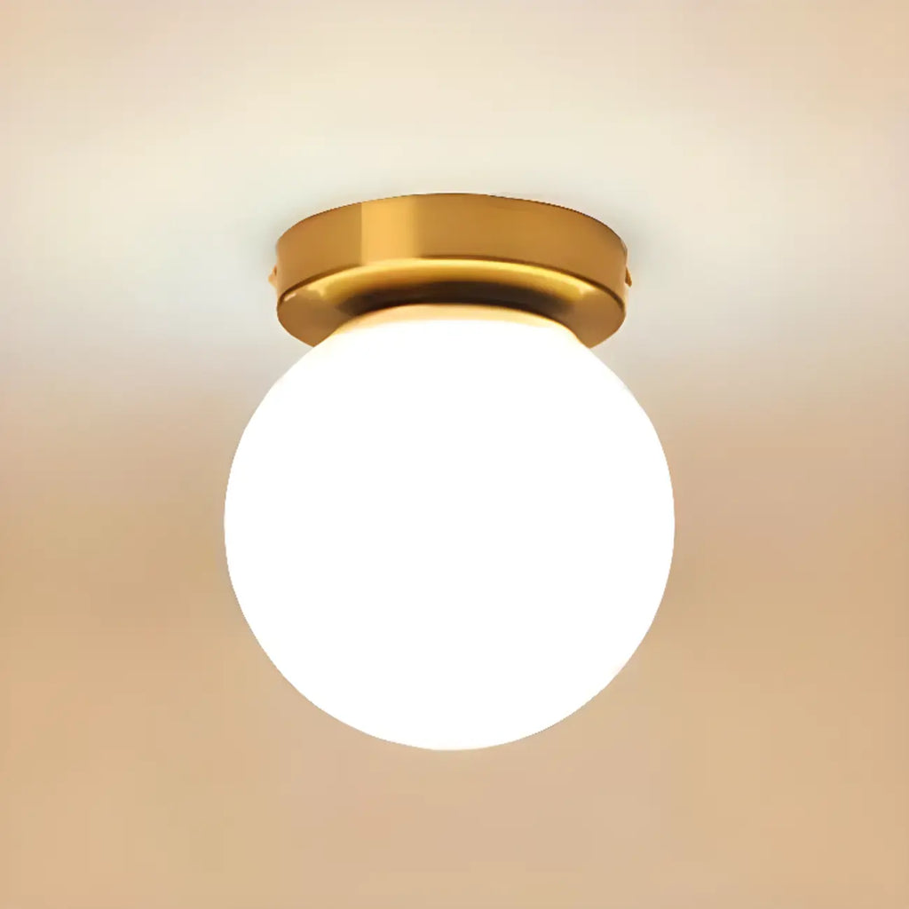 Plafonnier semi-encastré minimaliste en verre et métal, globe.