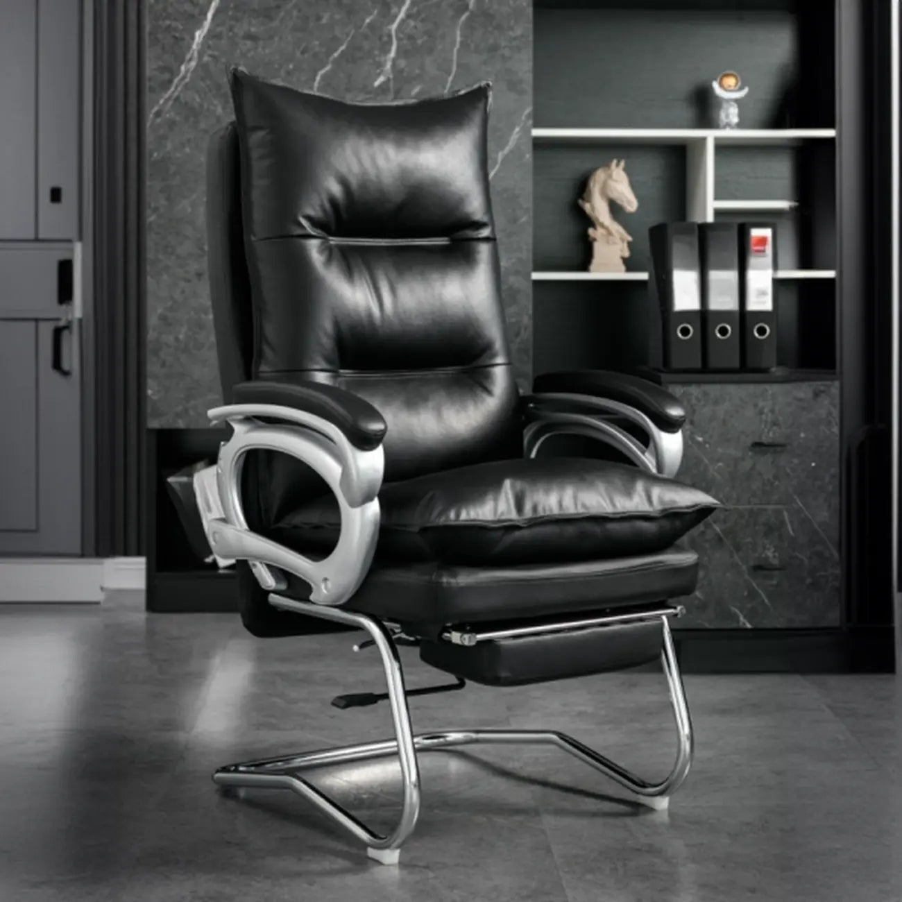 Fauteuil de bureau inclinable élégant en cuir marron
