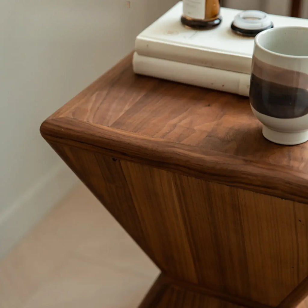 Petite table d'appoint Art Déco géométrique en bois pour salon