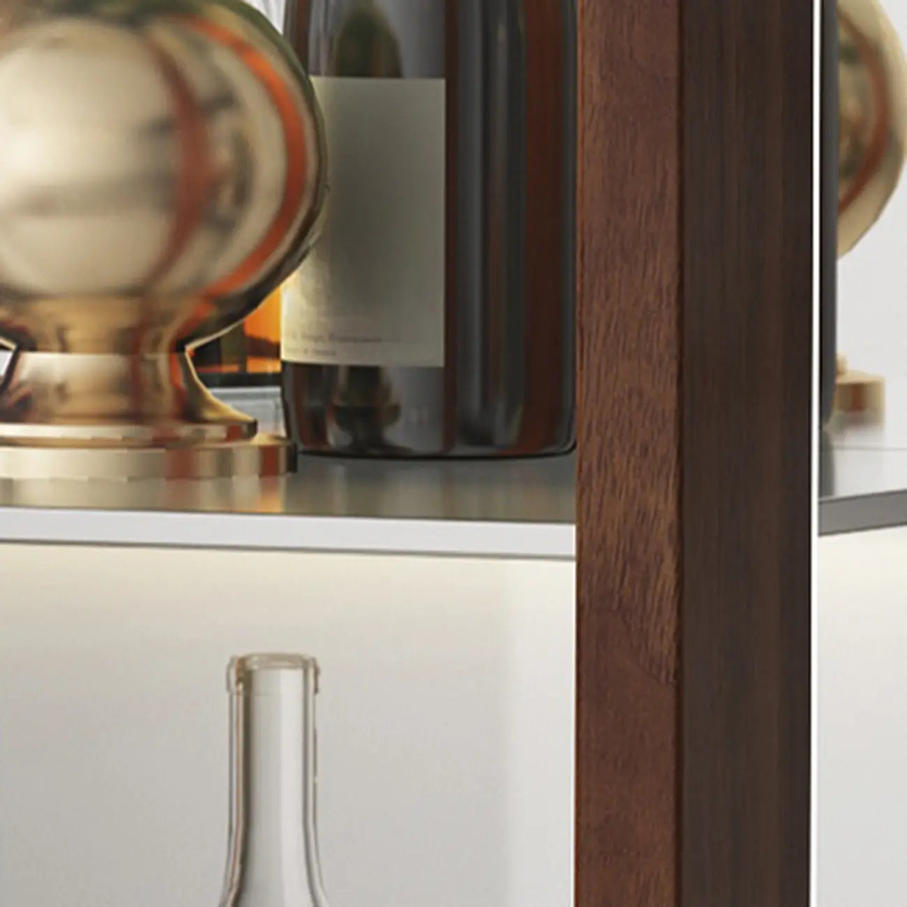 Meuble à vin moderne en bois avec étagère porte-verres.