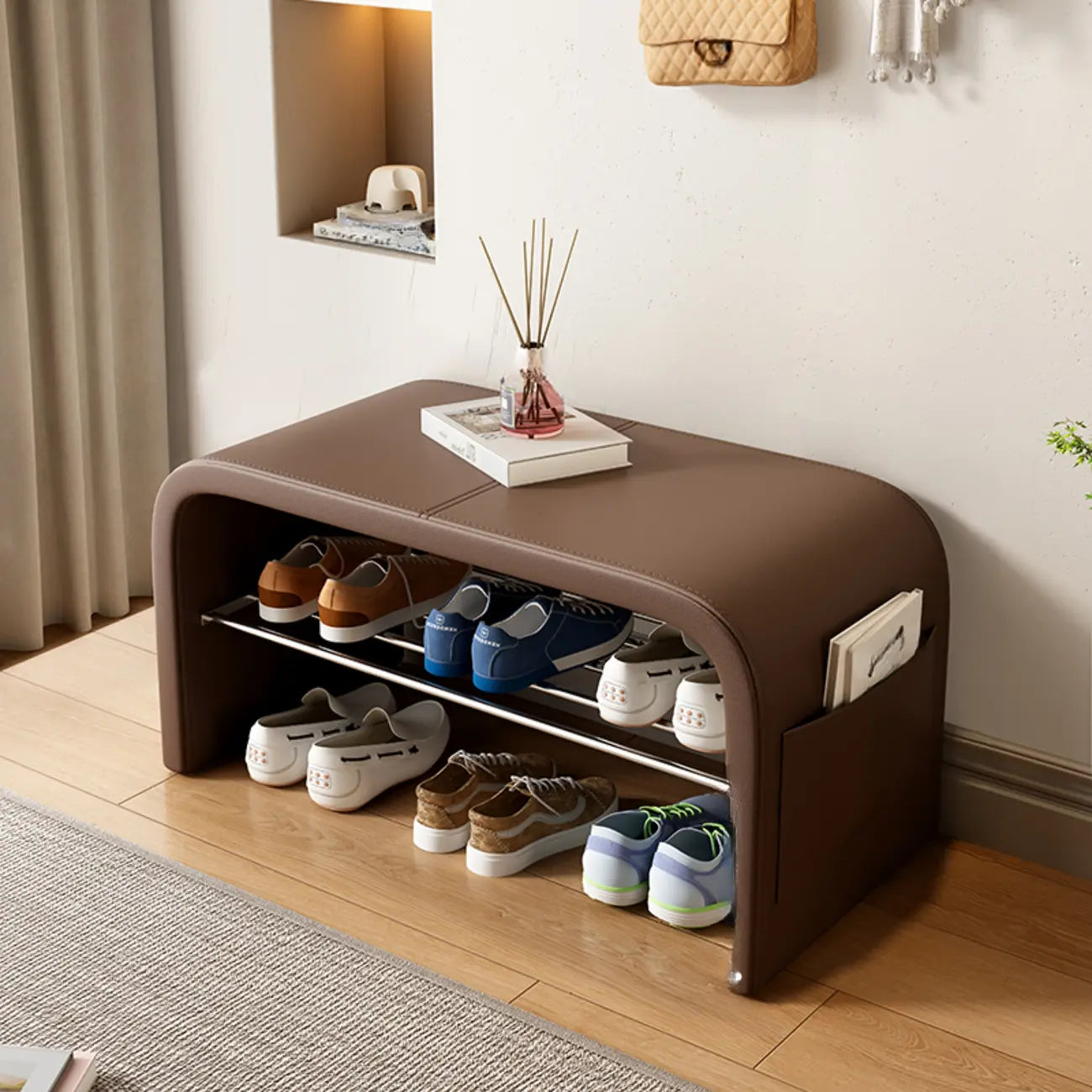 Banc d'entrée arqué avec coussins en similicuir et rangement intégré