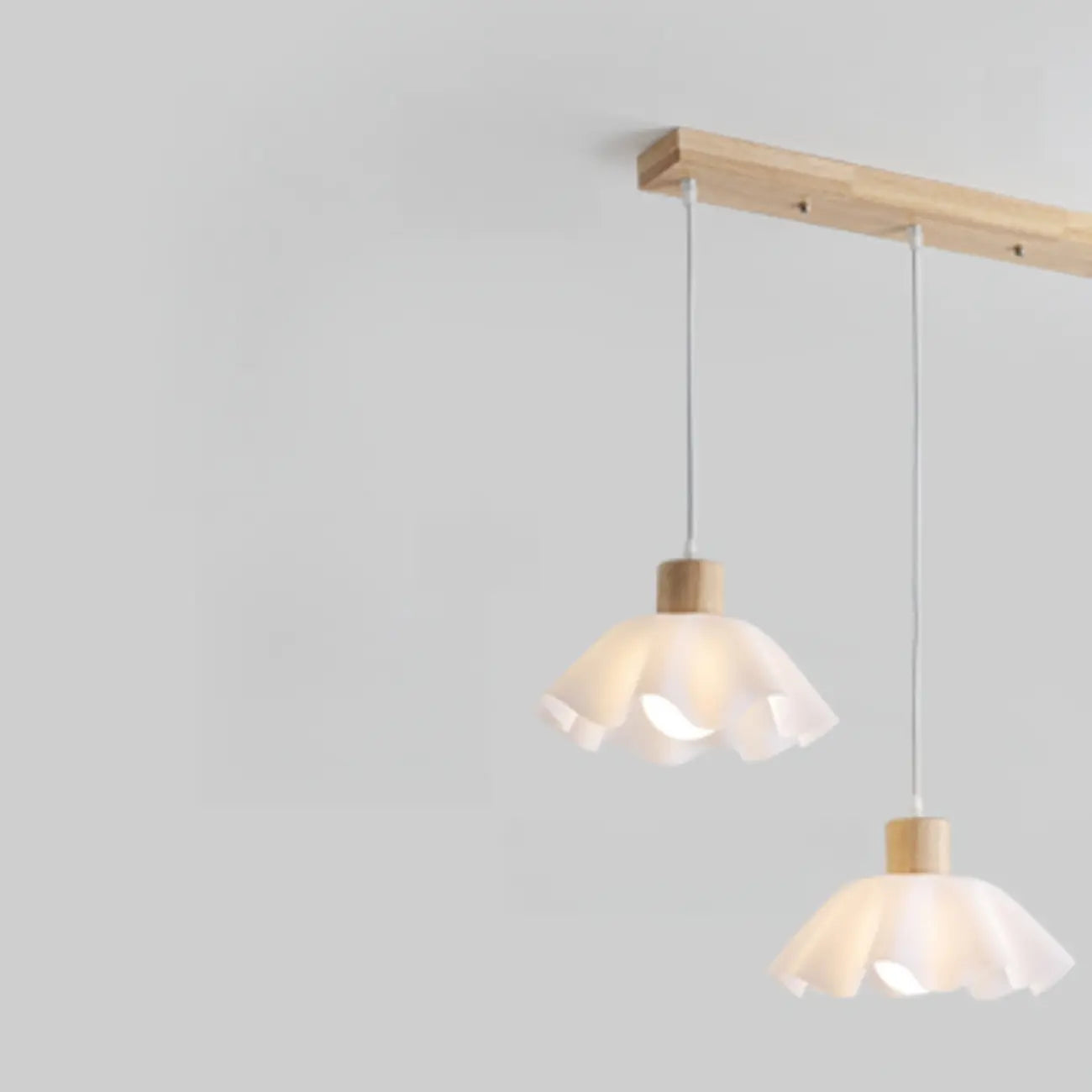 Suspension moderne à 3 lumières en bois et verre pour îlot de cuisine