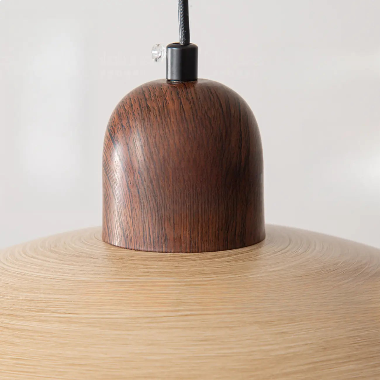 Suspension moderne en bois et verre pour îlot de cuisine