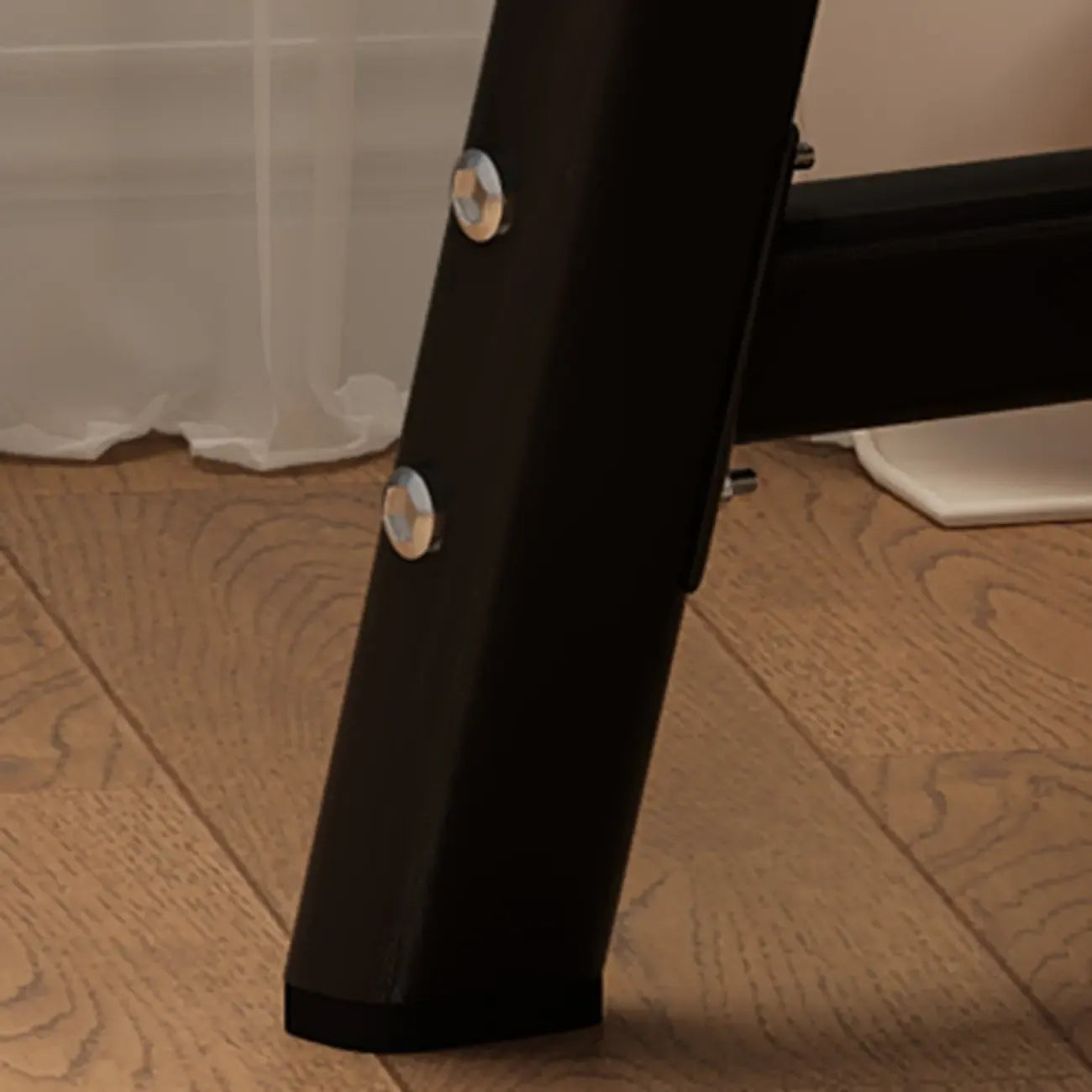 Chaise de bureau moderne grise rembourrée à 4 pieds