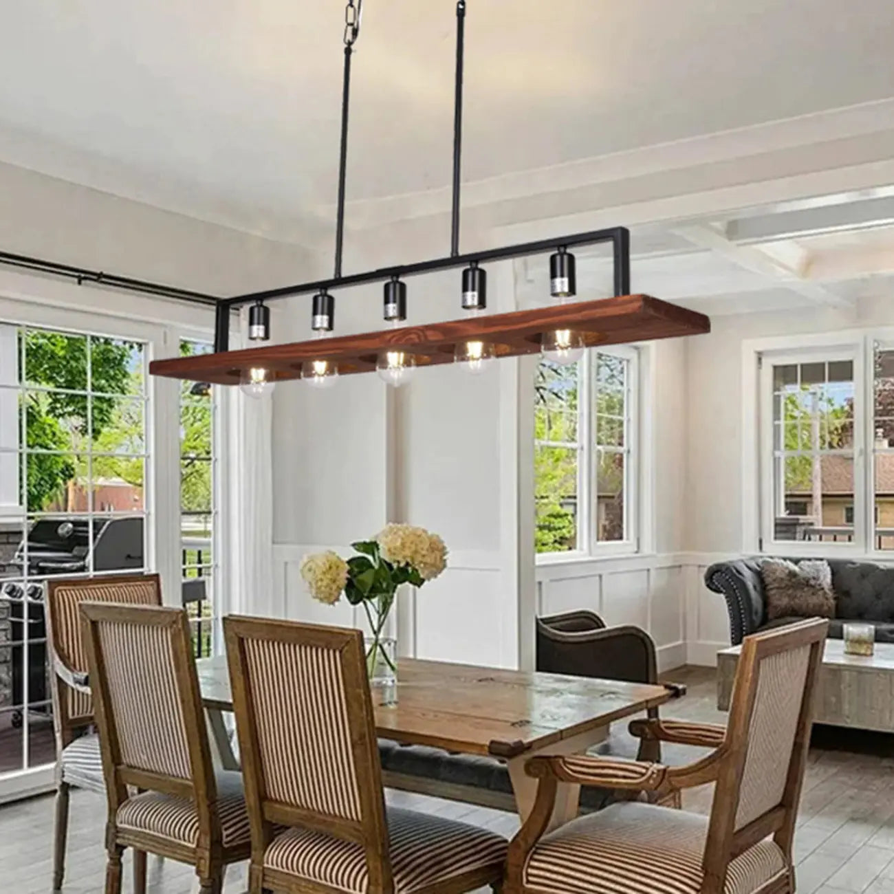 Suspension industrielle à 5 lumières en verre noir pour îlot de cuisine