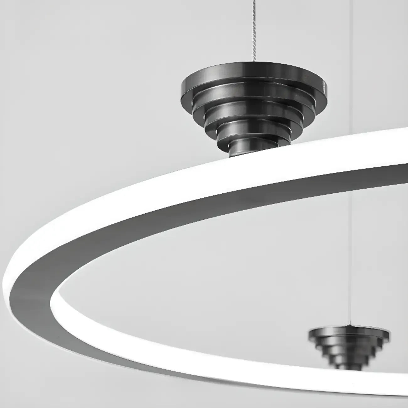 Lustre moderne minimaliste à LED en métal noir avec anneau circulaire