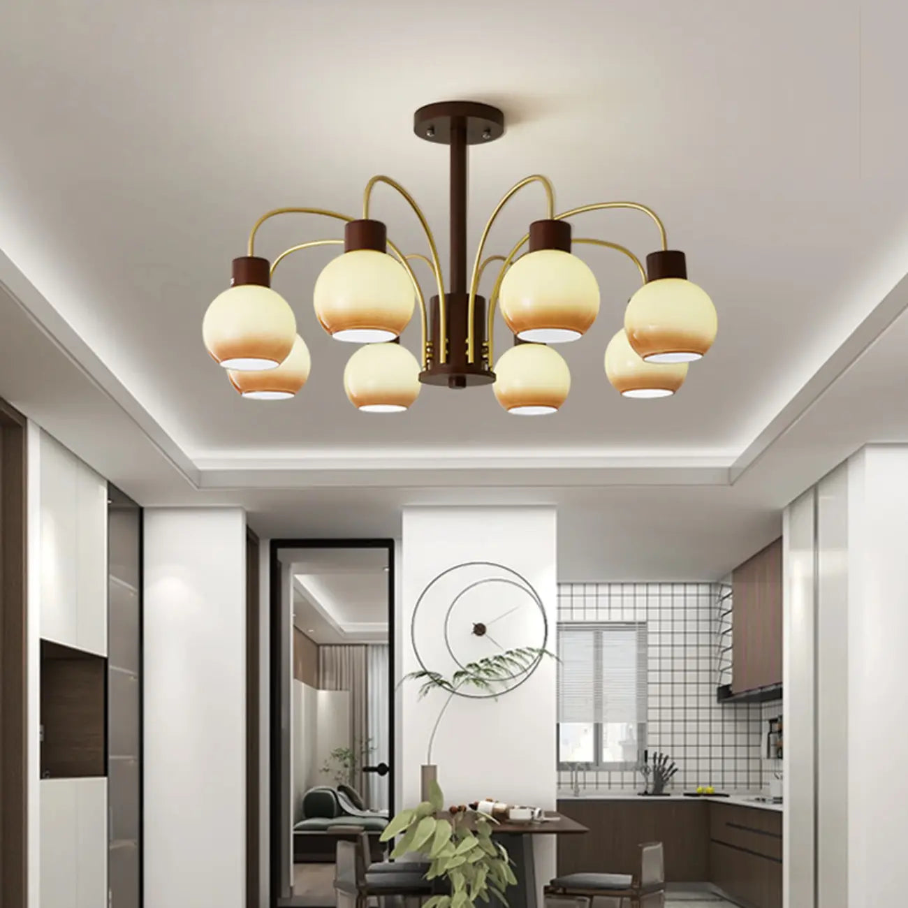 Lustre classique en métal doré et verre ambré