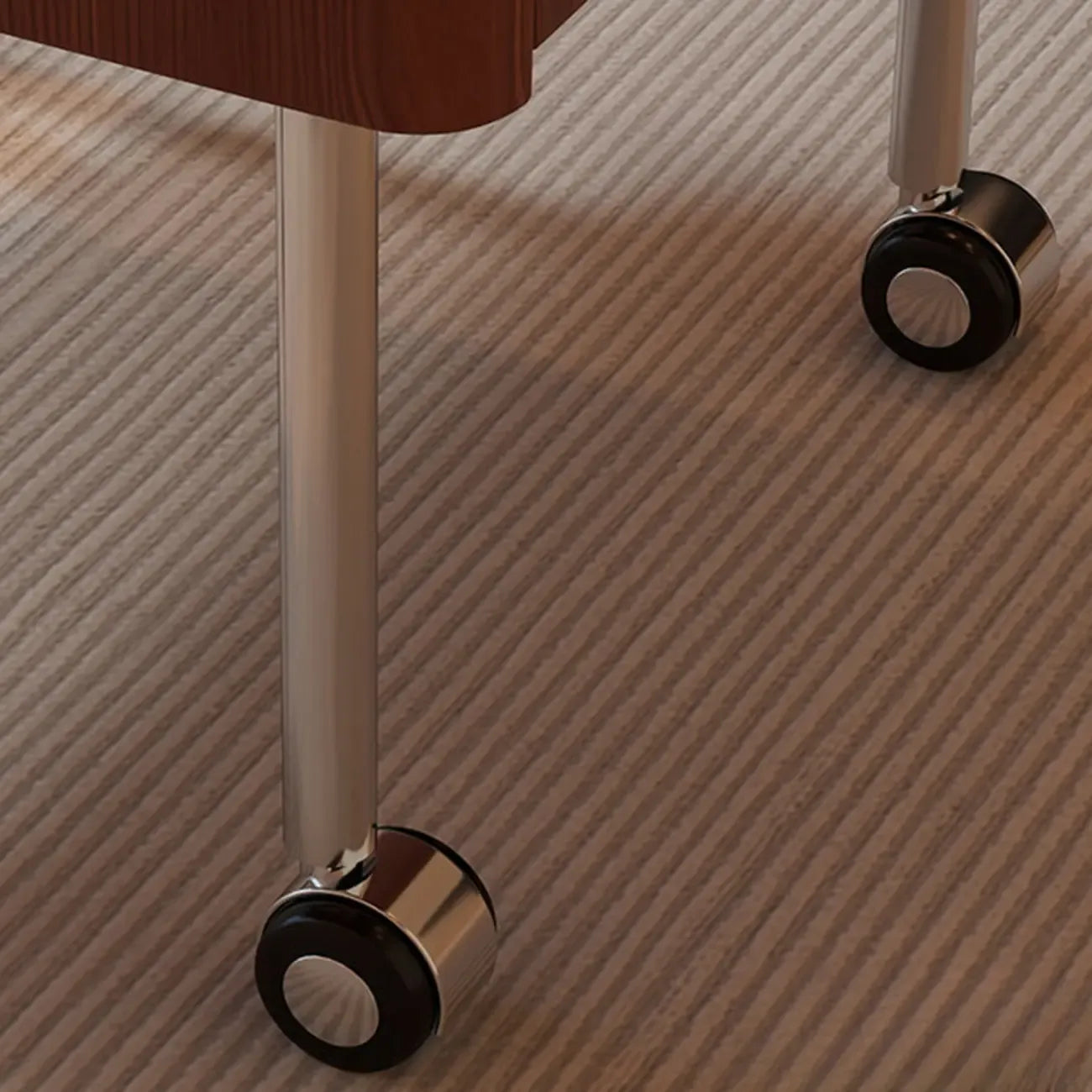 Table basse carrée en bois et métal avec plateau relevable et roulettes