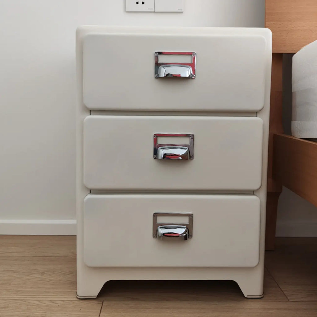 Table de chevet scandinave en bois à 3 tiroirs avec pieds