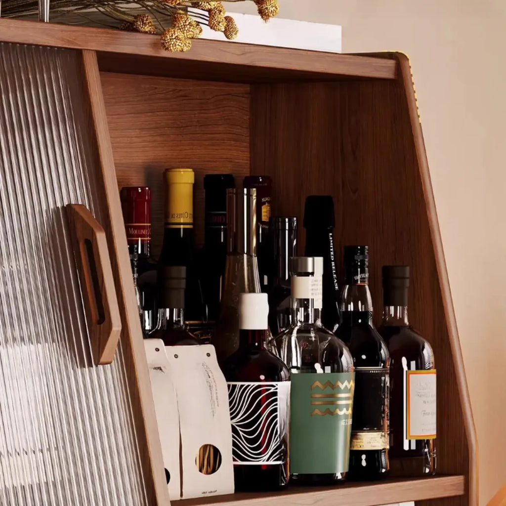 Buffet moderne en chêne avec portes coulissantes