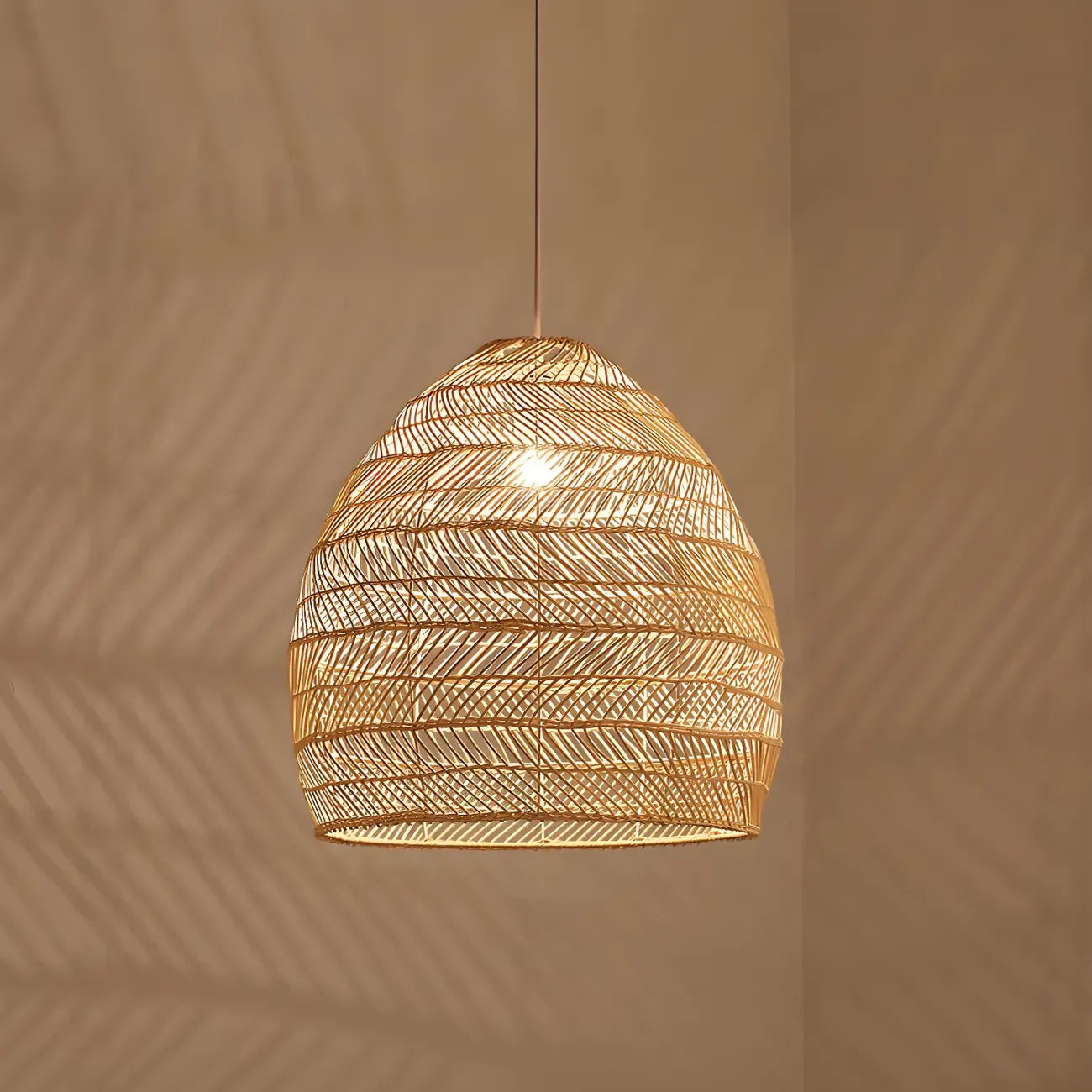 Suspension en rotin oriental pour salle à manger