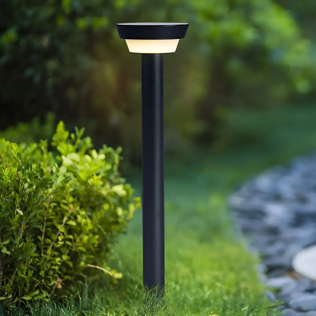 Éclairage paysager solaire moderne à piquet rond en métal