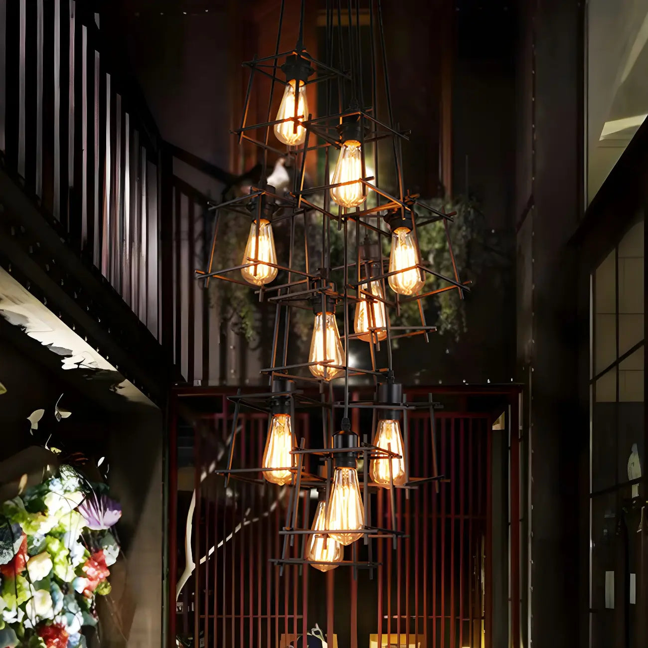 Grand lustre suspendu industriel noir à 10 lumières avec cage