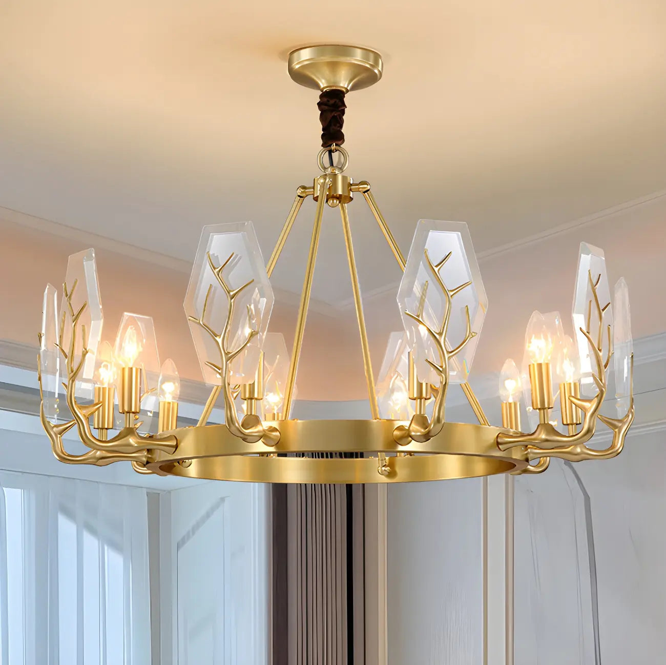 Lustre rond en verre à branches dorées nordiques