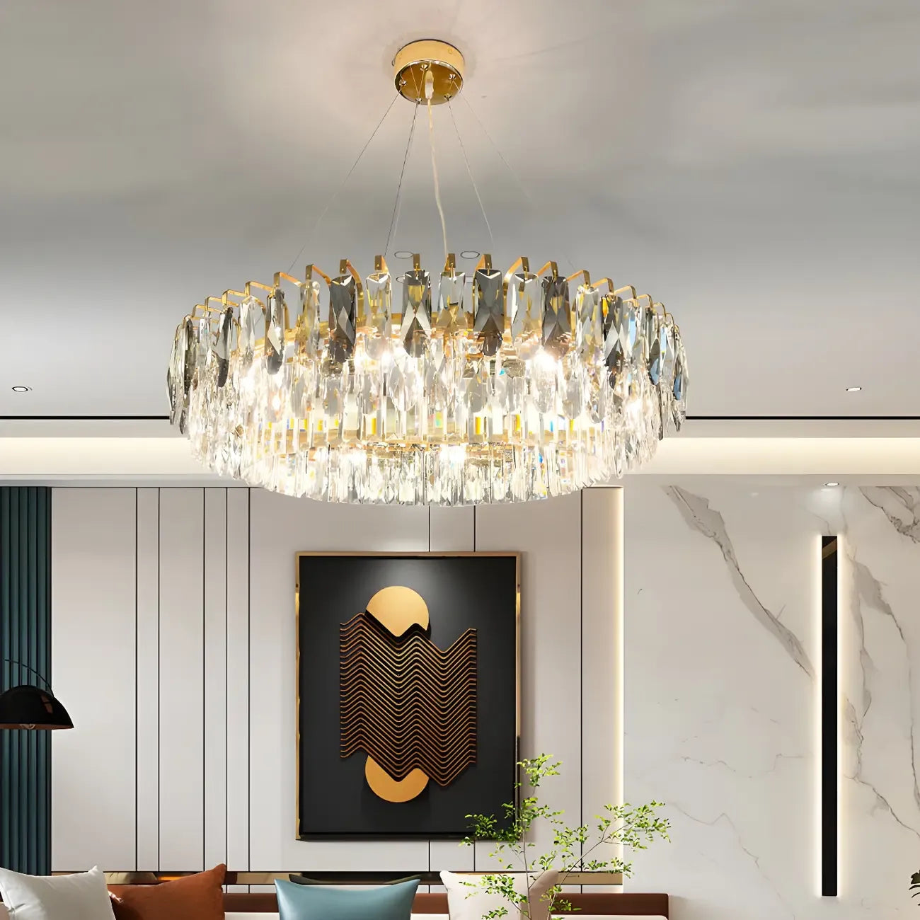 Lustre ovale moderne et élégant en cristal clair