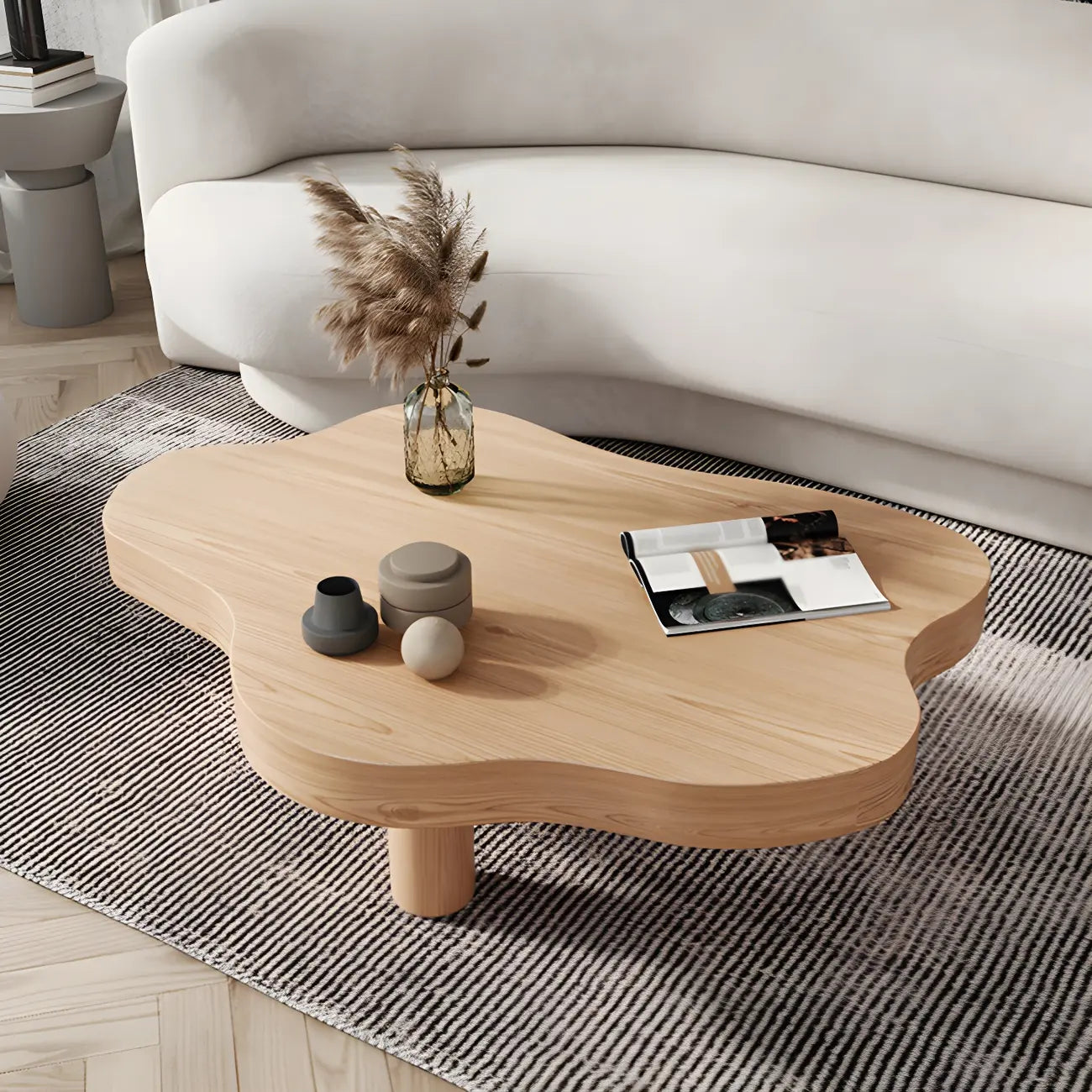 Table basse en pin naturel en forme de nuage avec 3 pieds