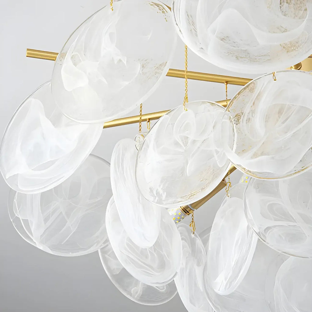 Lustre moderne en métal et verre à ambiance tamisée