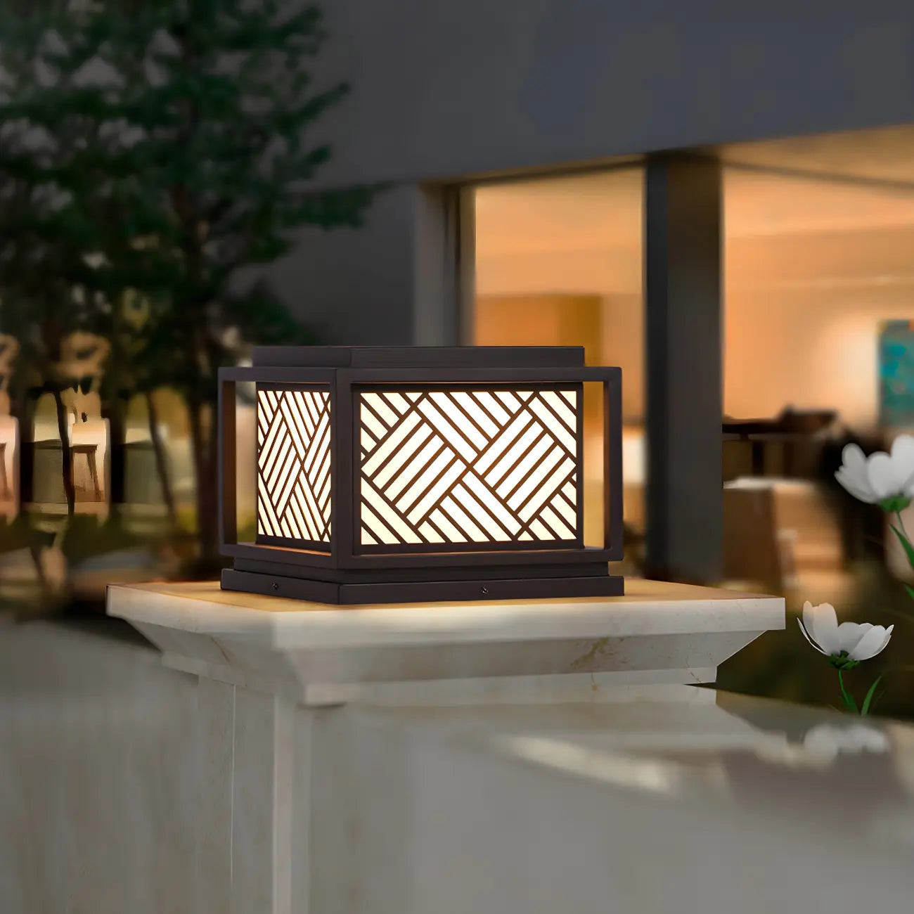 Lampe de poteau en métal cubique avec abat-jour à motif géométrique