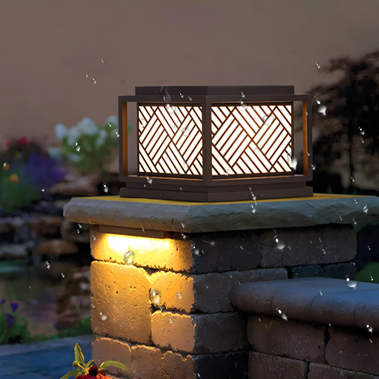 Lampe de poteau en métal cubique avec abat-jour à motif géométrique
