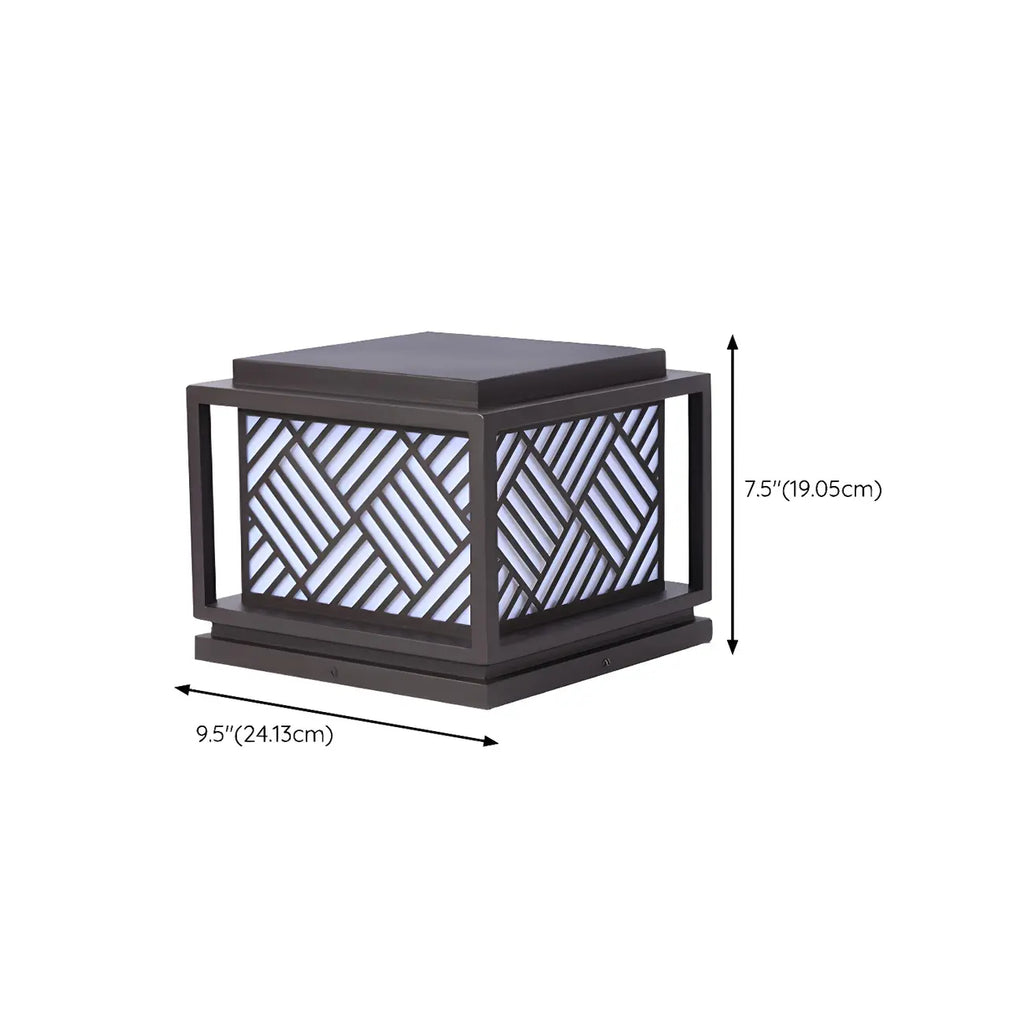 Lampe de poteau en métal cubique avec abat-jour à motif géométrique