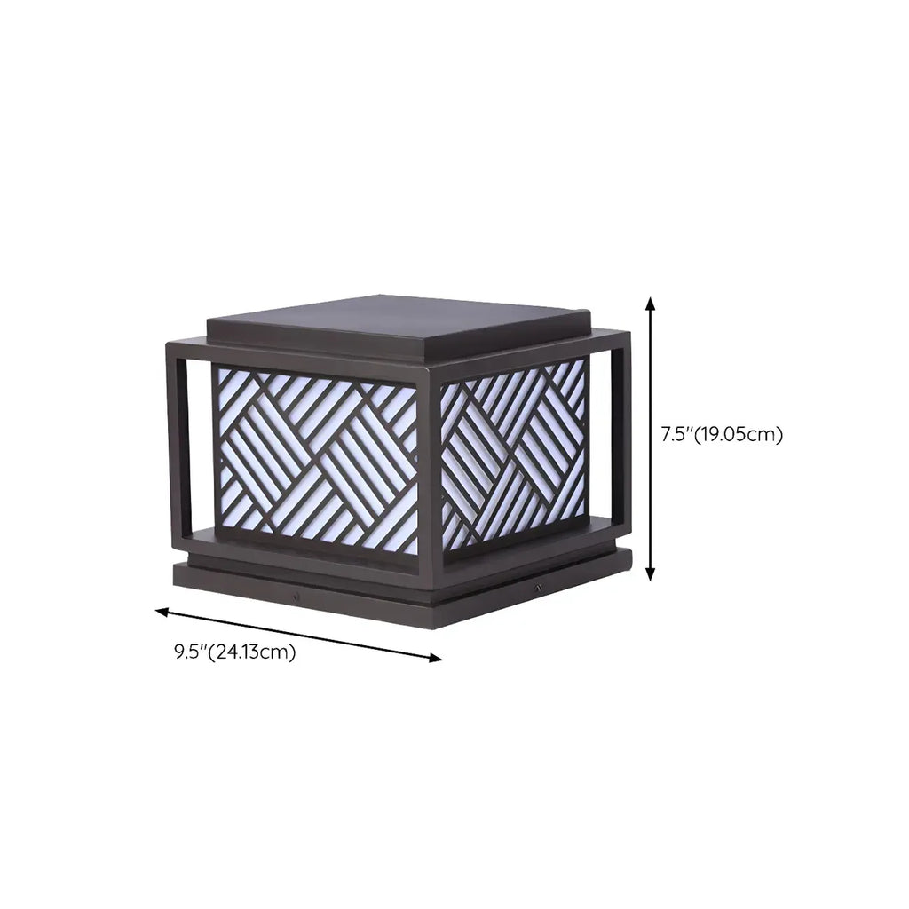 Lampe de poteau en métal cubique avec abat-jour à motif géométrique