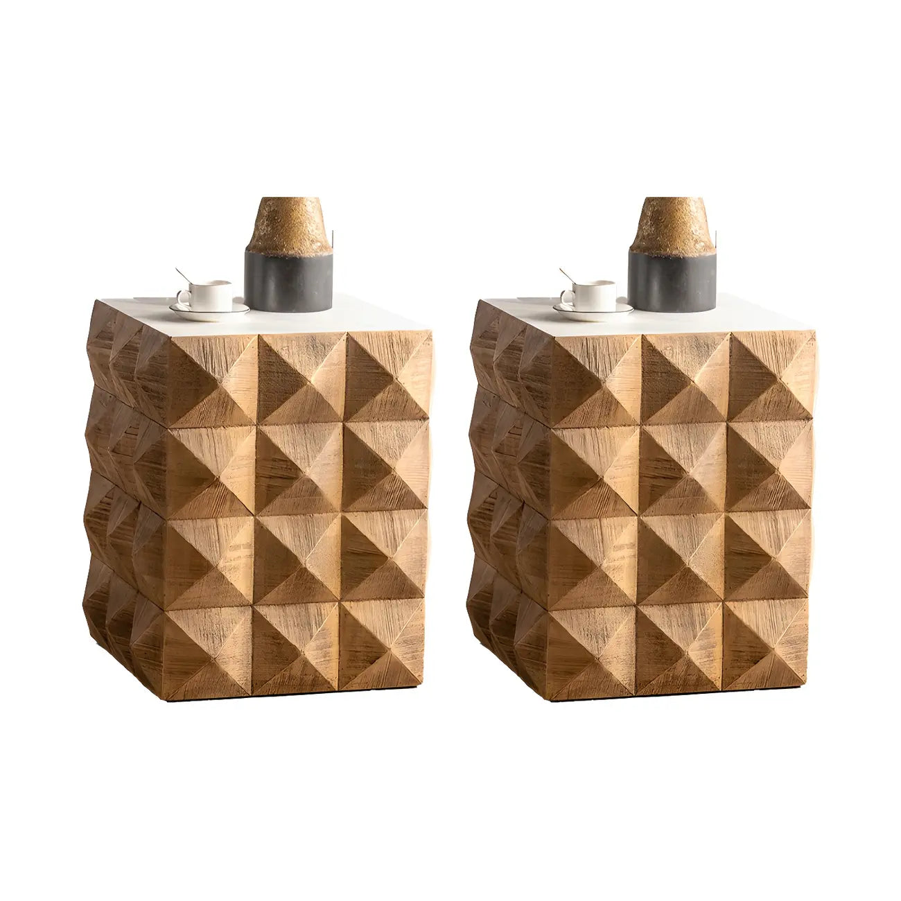 Table d'appoint élégante en bois géométrique