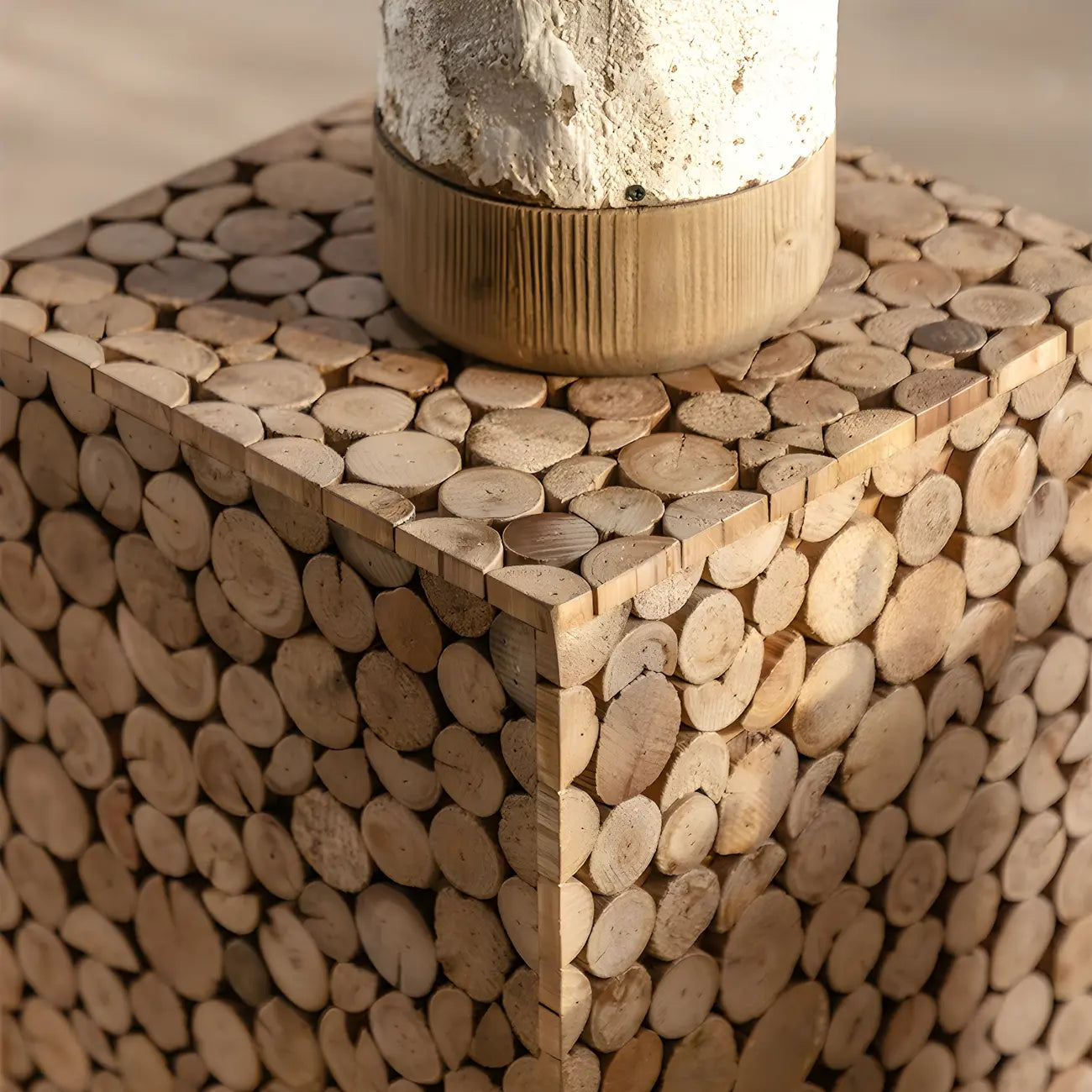 Table d'appoint carrée rustique en bois massif pour salon