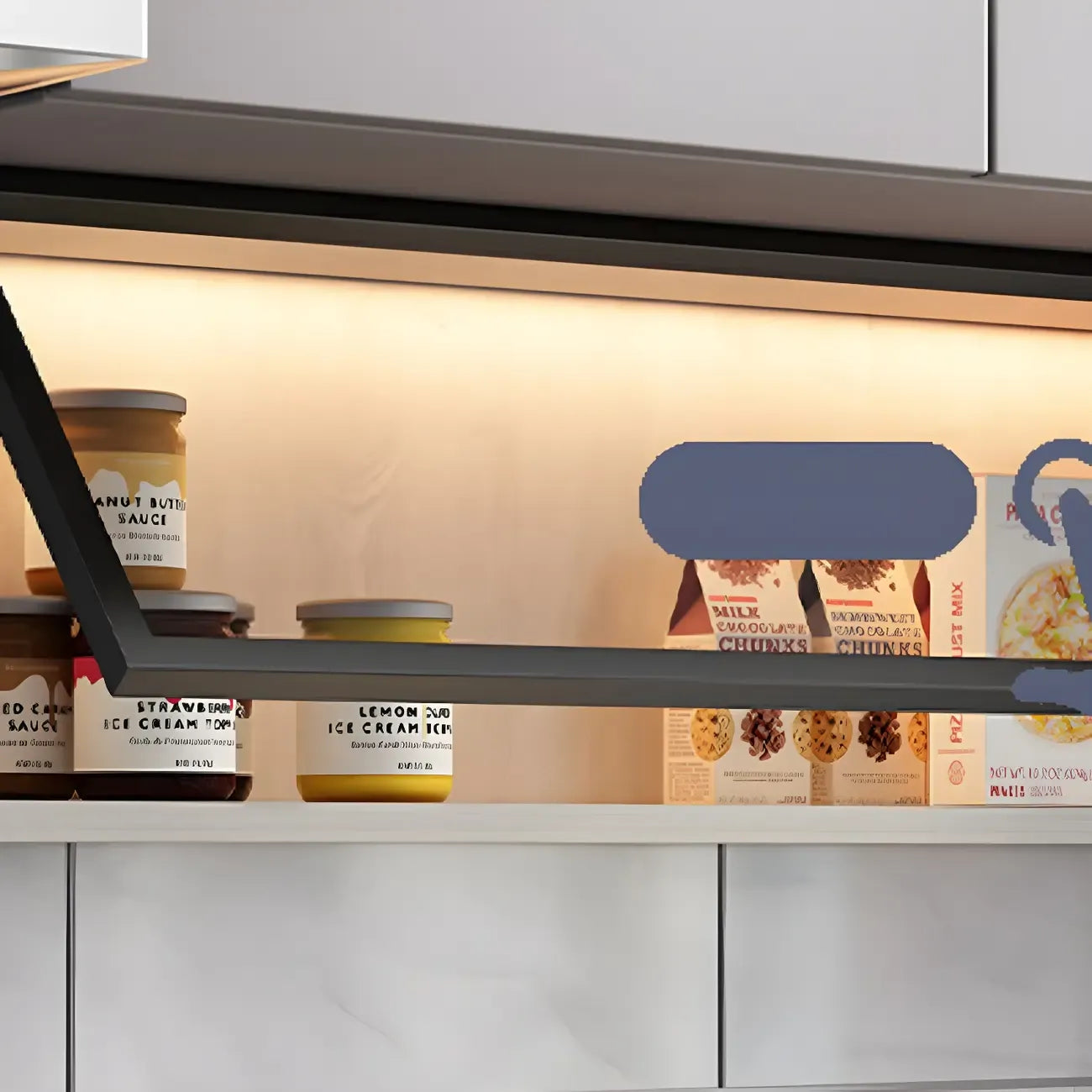 Cuisine avec applique murale en bois noir et éclairage LED court, vaisselier