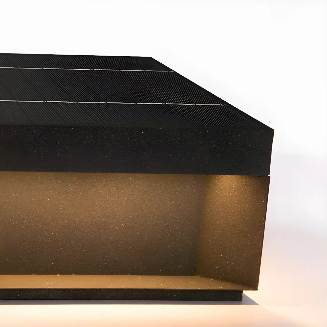 Lampes solaires carrées noires à lumière chaude pour poteaux extérieurs