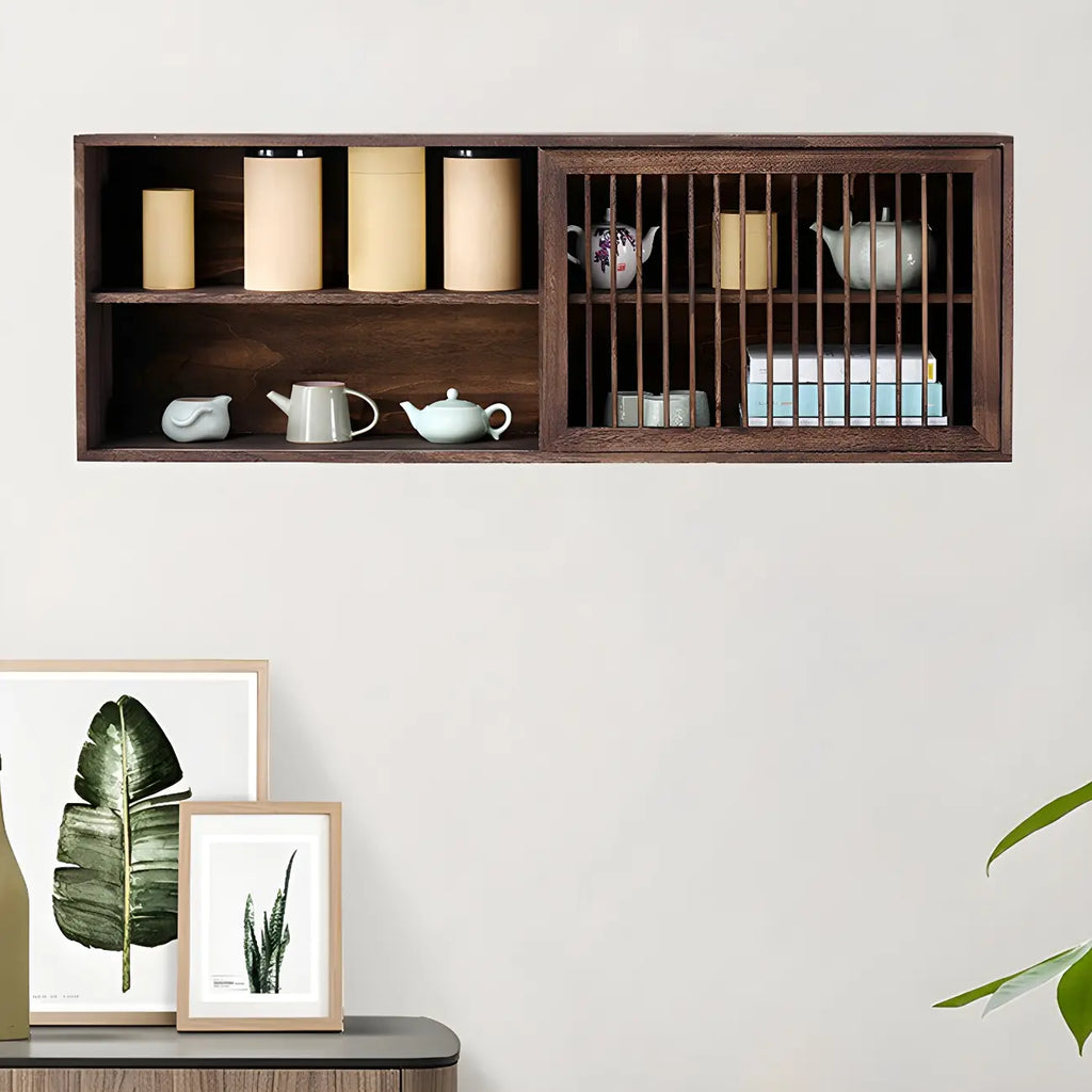Vitrine murale à deux étagères en noyer, modèle Short Wood