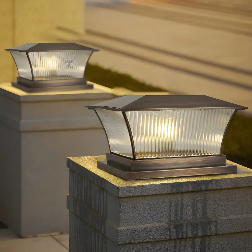 Lampadaires d'extérieur modernes à rayures géométriques brunes et solaires