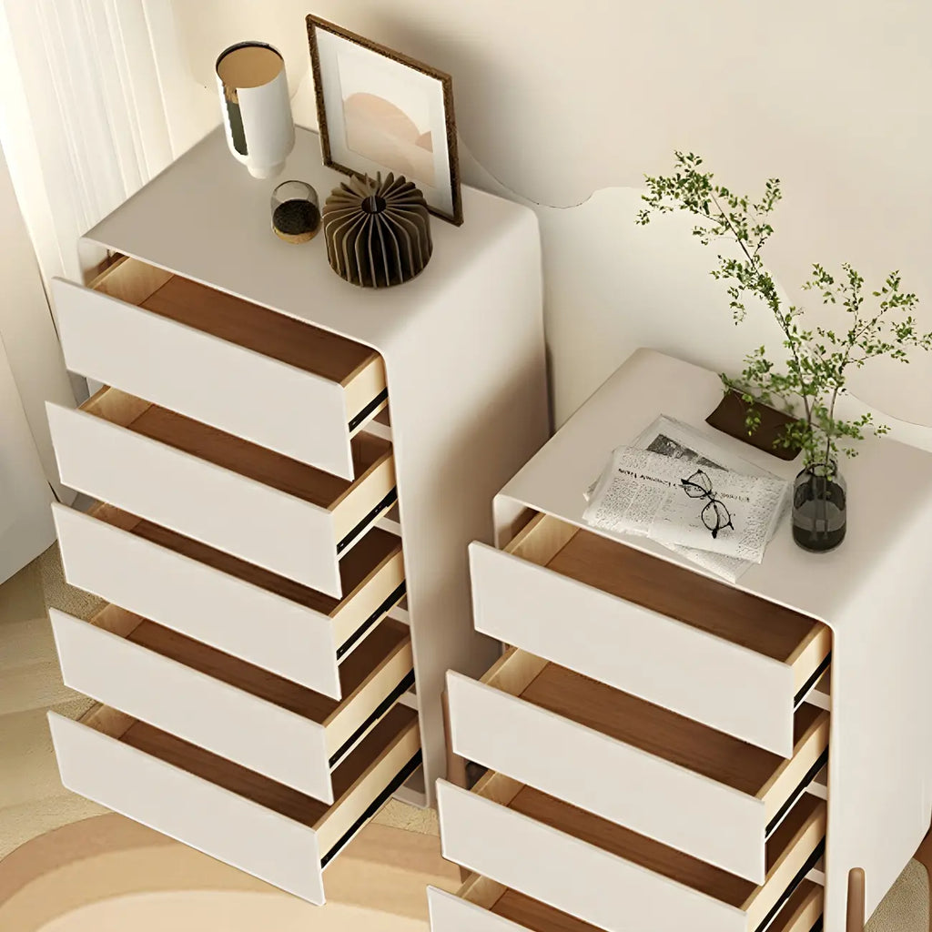 Coffre de rangement vertical moderne en bois massif avec fermeture amortie