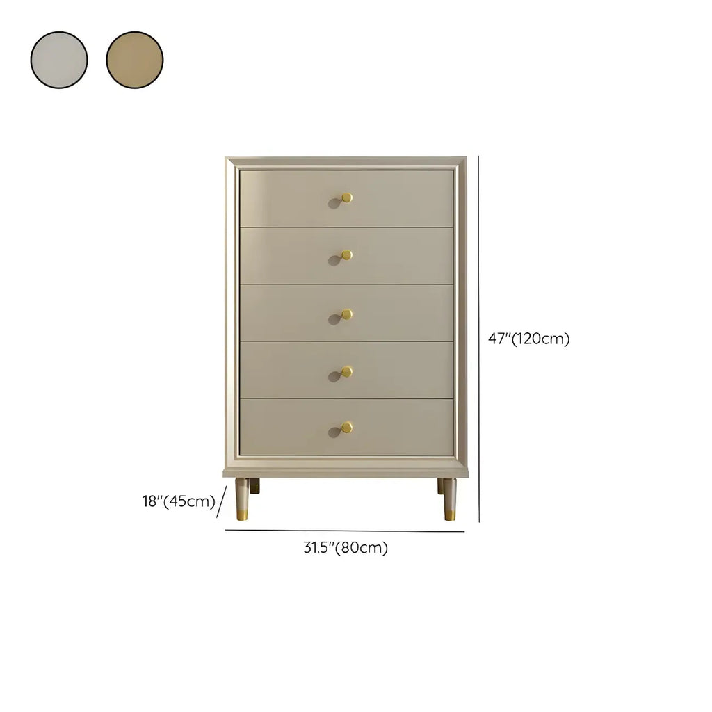 Commode moderne en bois avec poignées dorées pour chambre à coucher
