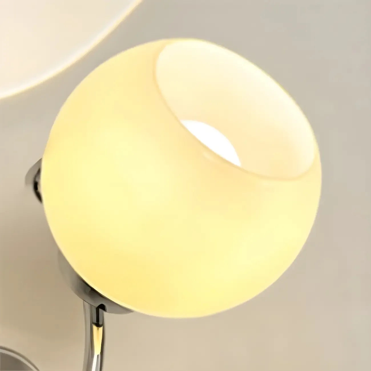 Applique murale LED en verre à 2 globes lumineux pour la décoration de chambre